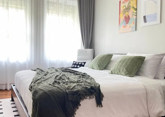 Nueng Rana 113 Unique House In Chinatown 3br 2ba - 度假居 *