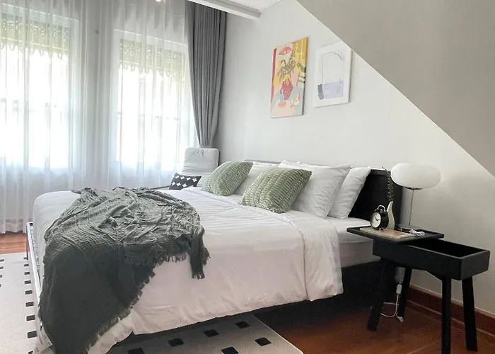Nueng Rana 113 Unique House In Chinatown 3br 2ba - * 曼谷