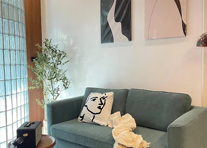 度假居 Nueng Rana 113 Unique House In Chinatown 3br 2ba -